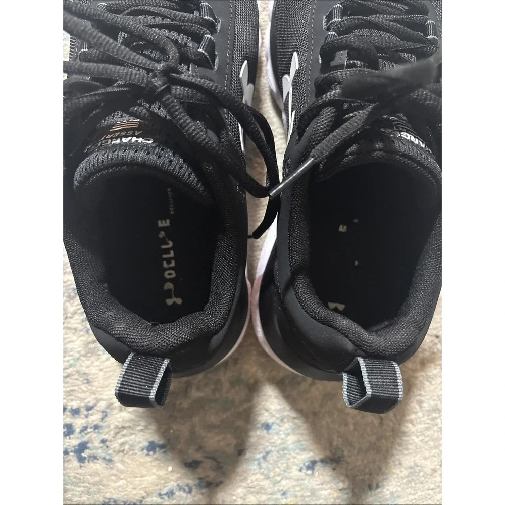Under Armour Charged Assert 9 Black White Sneaker Wm's Sz 9 Excellent Condition
